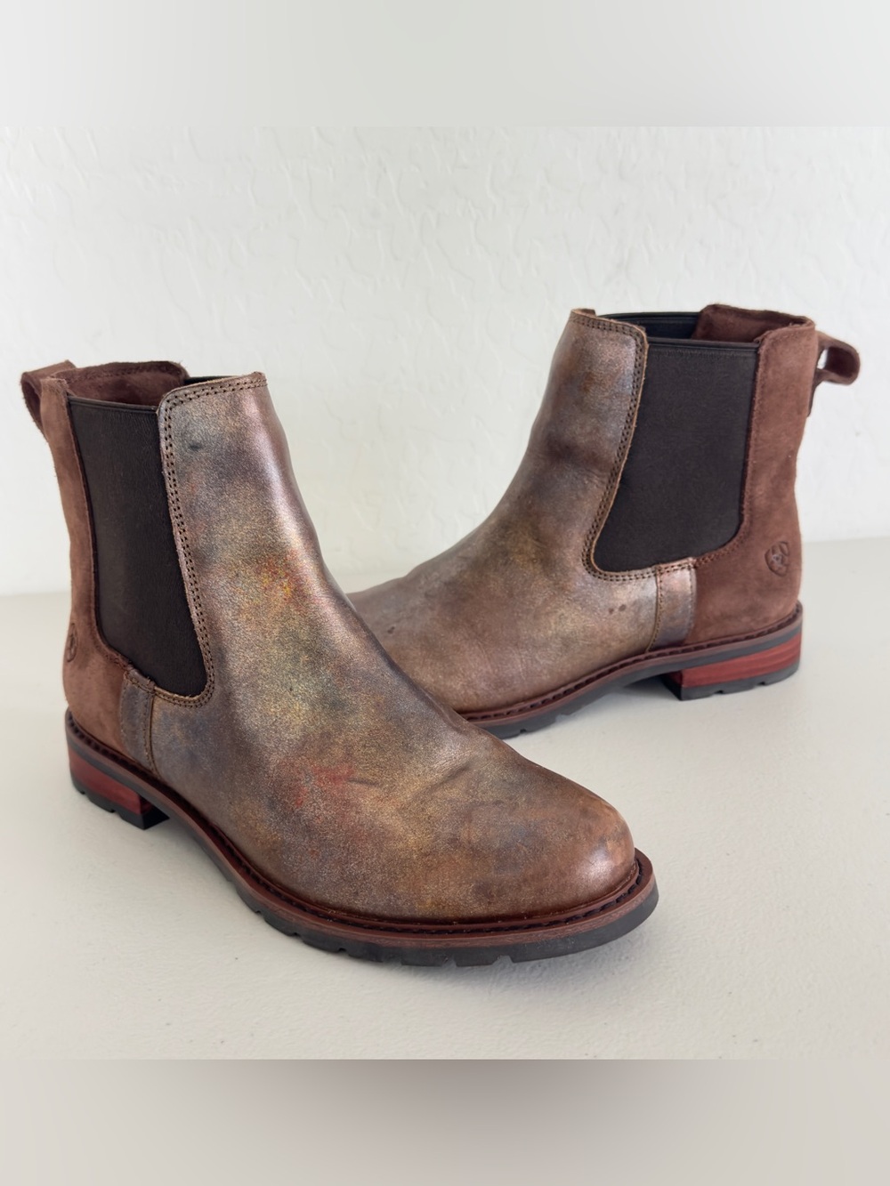 NEW Ariat Wexford Western Chelsea boots in a Metallic Pearl Polo Brown Size 8B